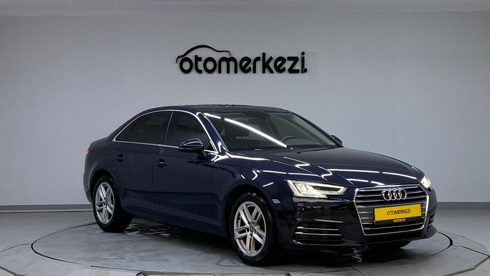 AUDI A4 3